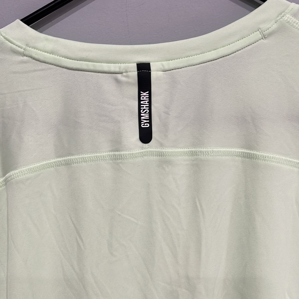 Brand new GYMSHARK SHIRT - Picture 3 of 4